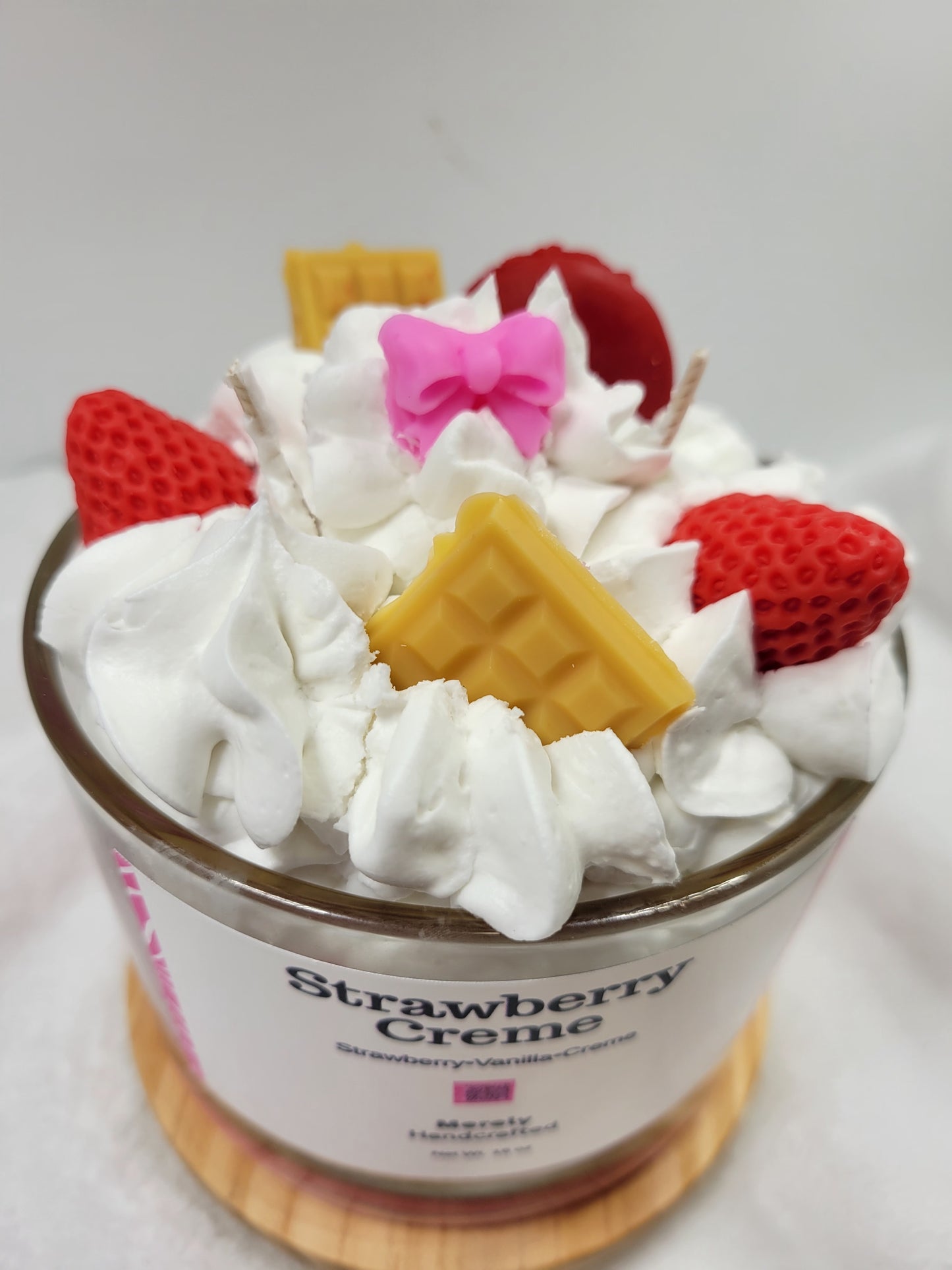 Strawberry Creme Dessert Candle